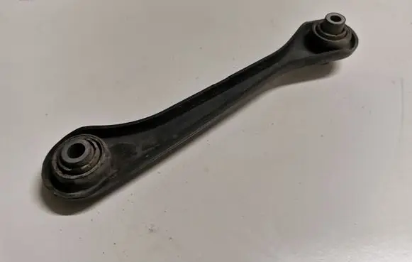 Volkswagen PASSAT CC Rear control arm