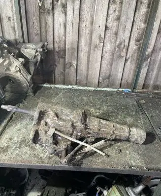 Moskvich 412 Manual 4 speed gearbox 408170101515 21401701202 K30