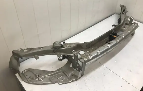Volvo V50 Top upper radiator support slam panel