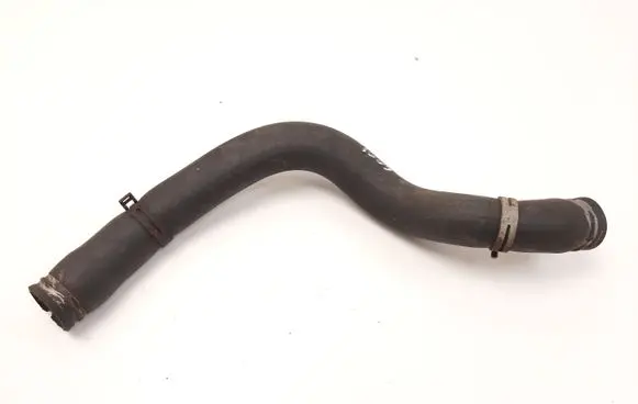 Coolant pipe/hose