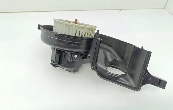 Volvo XC60 Heater fan/blower 6G9N18D413AA 6G9N18D413