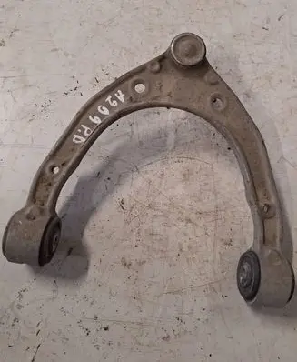 Volkswagen Touareg II Front upper control arm/wishbone 