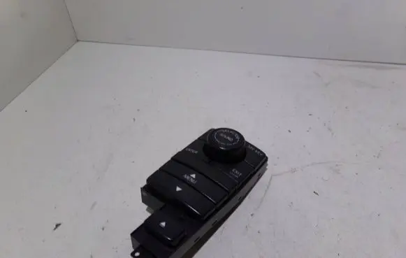 Volvo XC90 Other control units/modules 30646103 19206 03W471