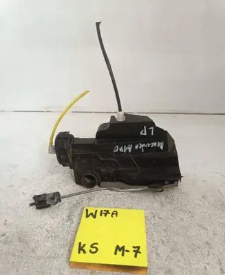 Mercedes-Benz A W168 Front door lock 153135354