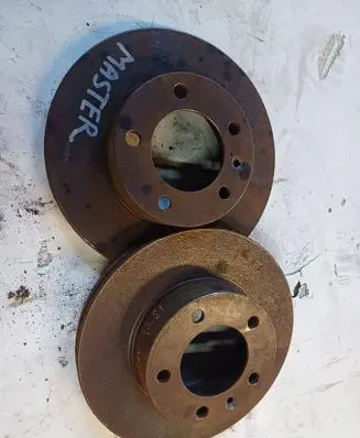 Renault Master II Front brake disc