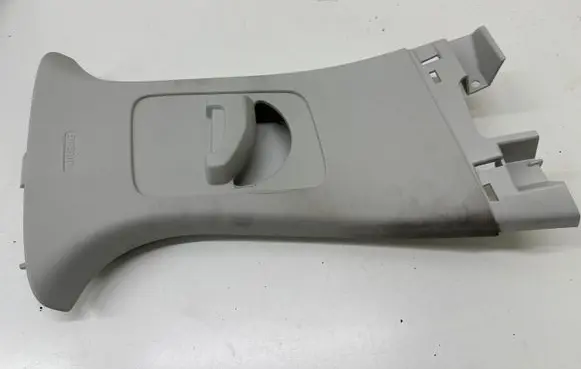 Ford Focus (B) pillar trim (top) JX7BA24582