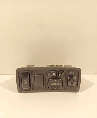 Toyota Avensis T250 Wing mirror switch 183575
