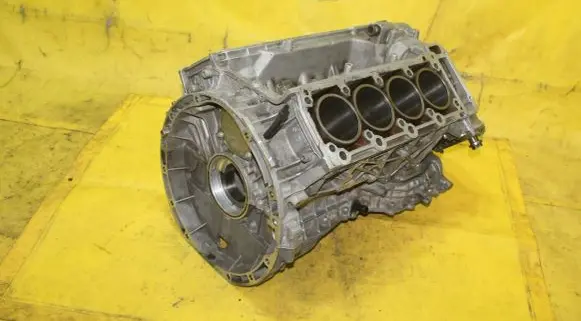 Mercedes-Benz ML W164 Engine block 