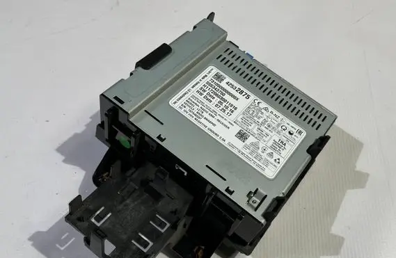 Chevrolet Camaro Radio/CD/DVD/GPS head unit 42532875