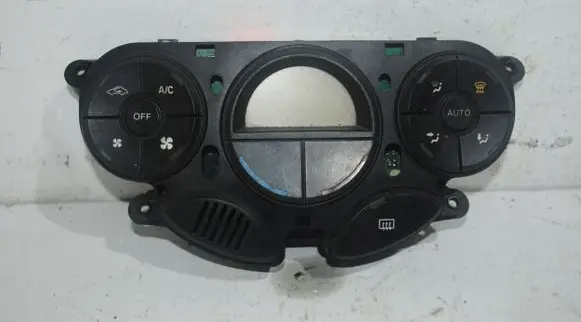 Ford Focus Climate control unit 2S4H18C612AH