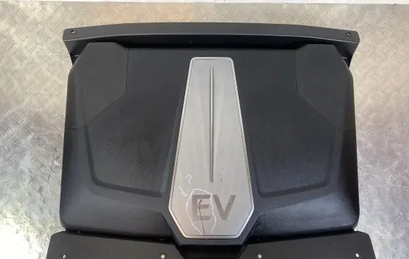 KIA EV6 Glove box in trunk 