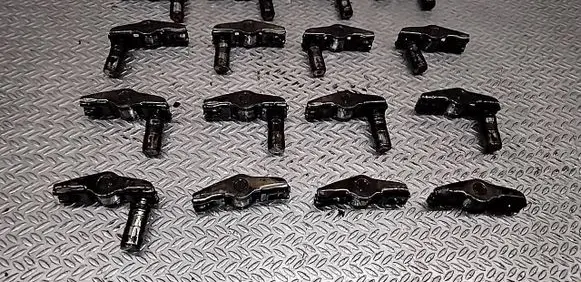 Volvo V50 Valve rocker arm
