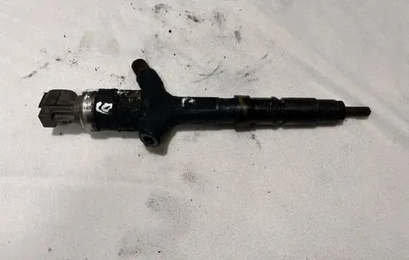 Toyota Previa (XR30, XR40) II Fuel injectors set 