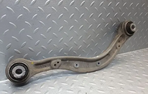 Land Rover Discovery 5 Rear control arm CPLA5501B