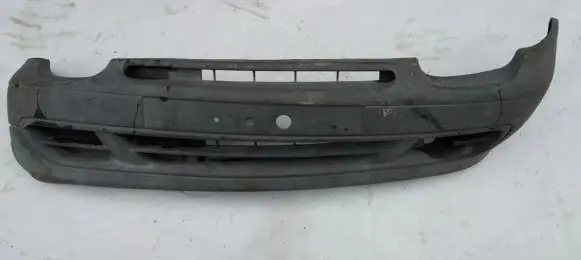 Renault Twingo I Front bumper pilkas