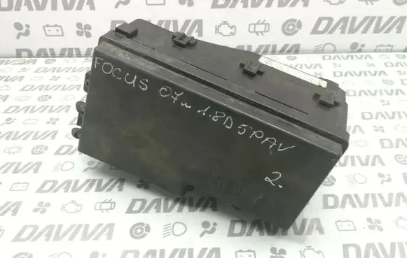 Ford Focus Fuse module 6M5T14K733FBC