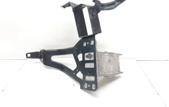 BMW 5 E60 E61 Side radiator support slam panel 7163483 51647163483