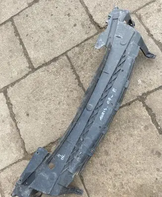 Volvo V70 Radiator trim 30744084
