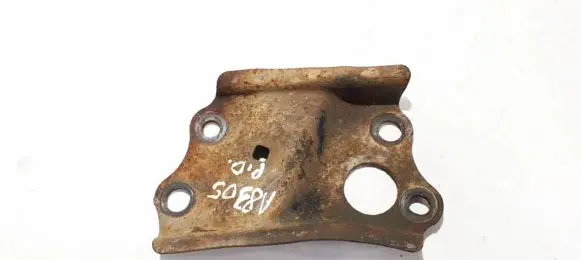 Toyota RAV 4 (XA30) Bracket in trunk/boot 