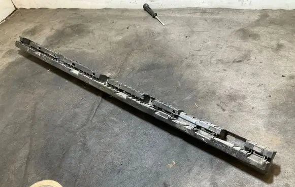 Volvo XC90 Sill supporting ledge 31378138 31395857