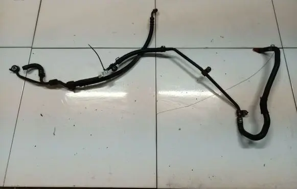 Mazda 3 I Power steering hose/pipe/line