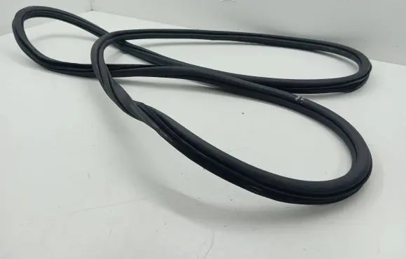Front door rubber seal