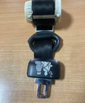 Volkswagen Touran I Third row seat belt 33029133F WX0WY354 1204050613