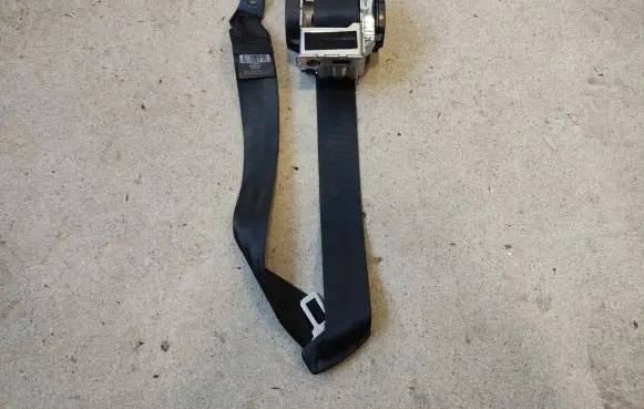 Volvo S90, V90 Rear seatbelt 39836042