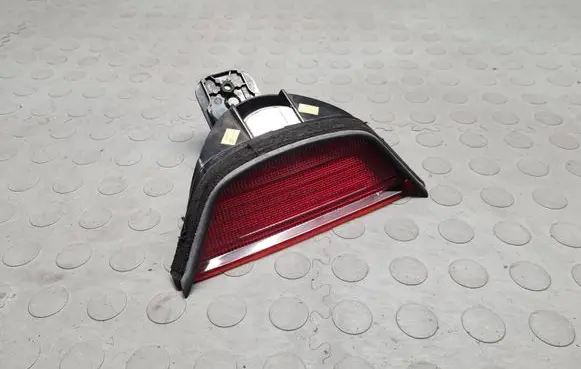 BMW 5 E39 Third/center stoplight 178655 8386567