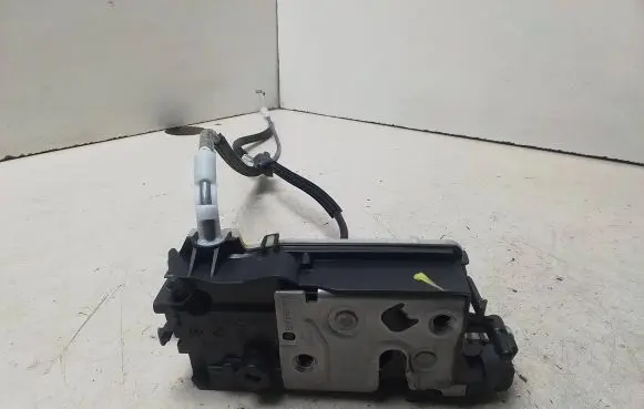 Citroen C4 II Rear door lock 9685351980