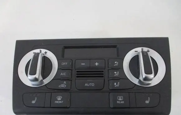 Audi Q3 8U Climate control unit 8U0820043E