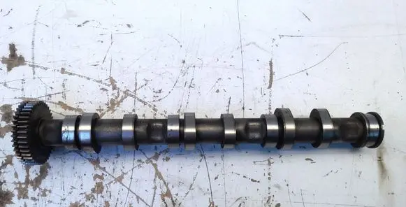 Audi Q7 4L Camshaft 059102CB