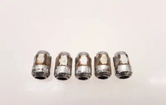 Honda Civic Nuts/bolts 
