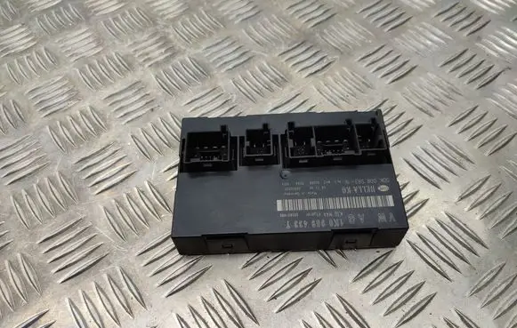 Volkswagen Golf V Comfort/convenience module 1K0959433T
