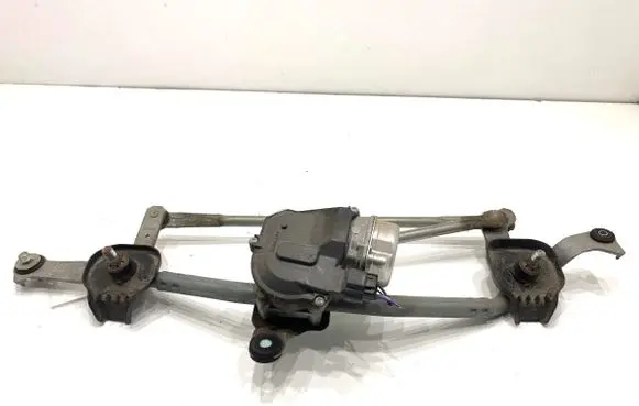 Mazda 3 Front wiper linkage and motor 40450011