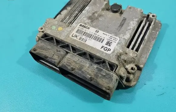 Opel Vectra C Engine control unit/module ECU 0281011616 IMPRK1521277