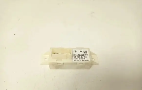 Mercedes-Benz C W204 Light module LCM A1669007101