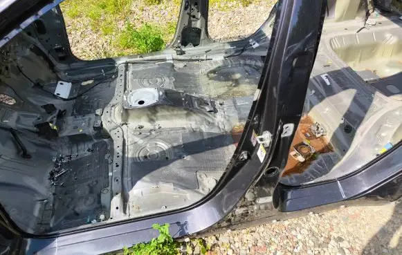 Honda HR-V Pillar (middle) 