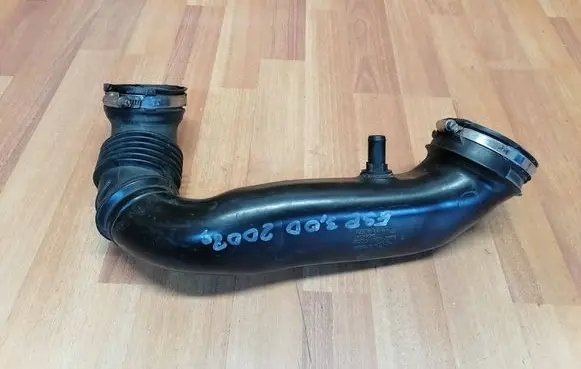 Renault Espace - Grand espace IV Turbo air intake inlet pipe/hose 8200357295 8200357295C