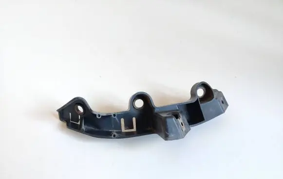 Ford Grand Tourneo Connect Fender mounting bracket
