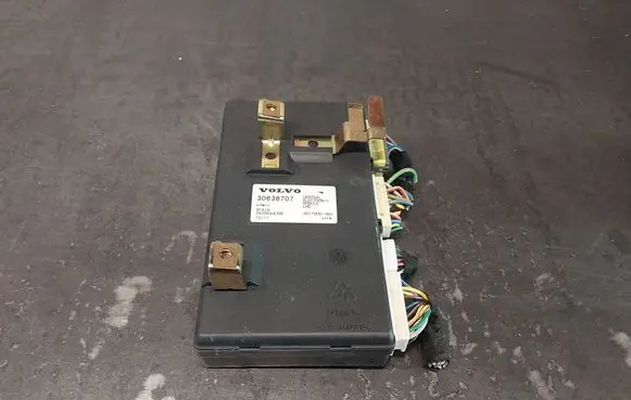 Volvo S40, V40 Other control units/modules 30638707 SW30644058 3817900-360