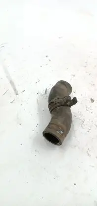 Volkswagen Touran I Engine coolant pipe/hose