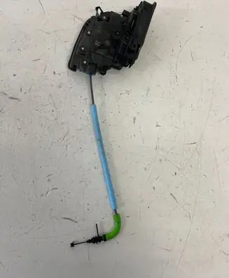 BMW X5 G05 Front door lock 9464887 19864010 5121