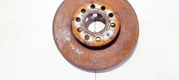 Volkswagen Touran I Front brake disc ventiliuojamas