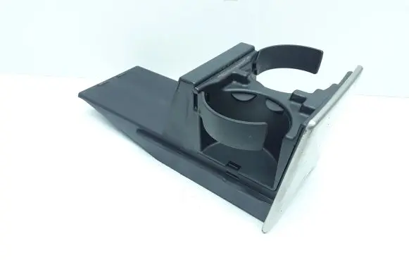 Volvo XC90 Cup holder 8674938