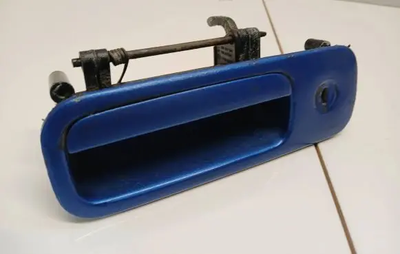 Volkswagen Caddy Tailgate release/open handle 