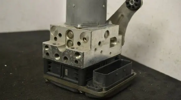 BMW 7 F01 F02 F03 F04 ABS Pump 6799252 6799254