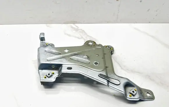 Porsche Cayenne (92A) Headlight/headlamp mounting bracket 7P5821259 260T163D7C