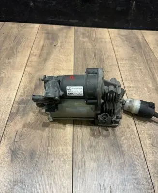 Mercedes-Benz GL X166 Air suspension compressor/pump A1663200204 23042014 937040