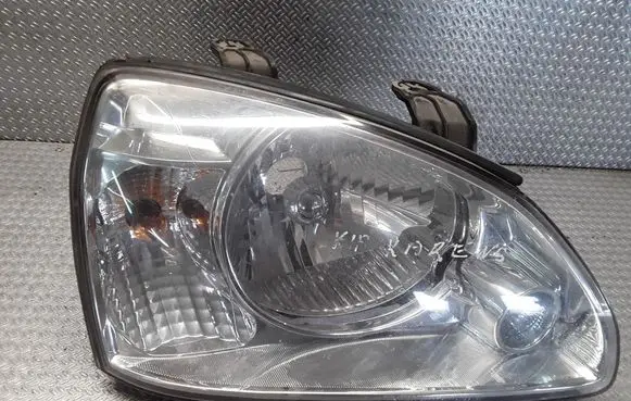 KIA Carens I Headlight/headlamp